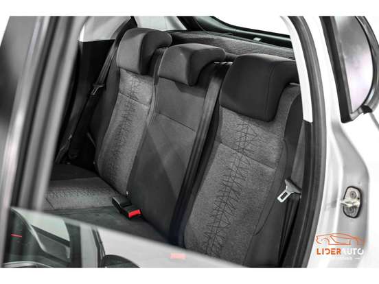 PEUGEOT-208-1.6 ALLURE 16V FLEX 4P AUTOMÁTICO PEUGEOT-208-2017
