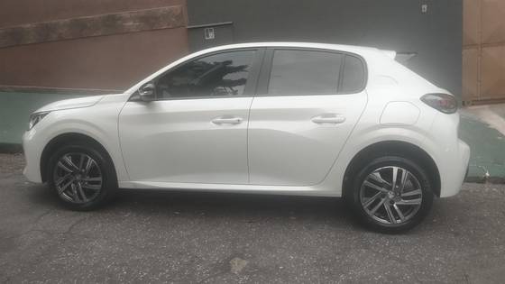PEUGEOT 208 1.6 16V FLEX GRIFFE AT6