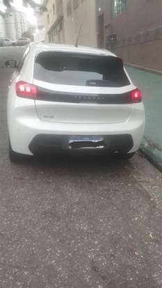 PEUGEOT-208-1.6 16V FLEX GRIFFE AT6 PEUGEOT-208-2022