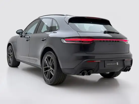 PORSCHE-MACAN-2023