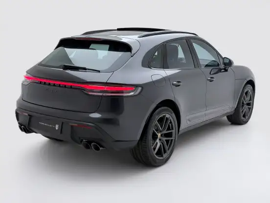 PORSCHE-MACAN-2023