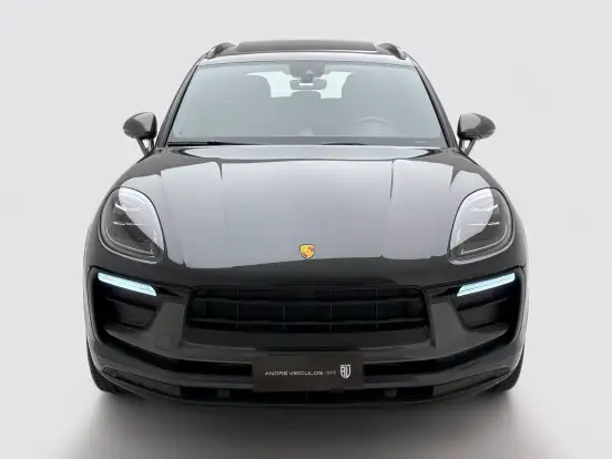 PORSCHE-MACAN-2023