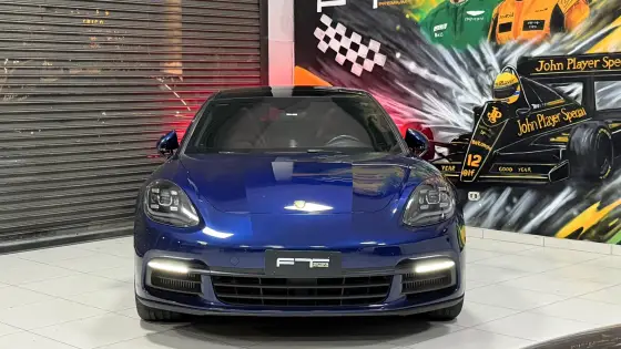 PORSCHE PANAMERA 2.9 V6 E-HYBRID 4 PDK PORSCHE PANAMERA 2.9 V6 E-HYBRID 4 PDK