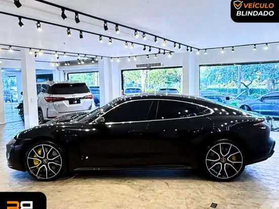 PORSCHE-TAYCAN-TURBO S ELÉTRICO PORSCHE-TAYCAN-2023