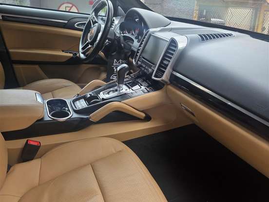 PORSCHE-CAYENNE-3.6 4X4 V6 24V GASOLINA 4P TIPTRONIC PORSCHE-CAYENNE-2017