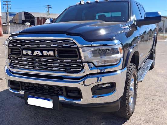 RAM-2500-6.7 I6 TURBO DIESEL LARAMIE CD 4X4 AUTOMÁTICO RAM-2500-2019