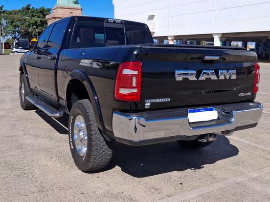 RAM-2500-6.7 I6 TURBO DIESEL LARAMIE CD 4X4 AUTOMÁTICO RAM-2500-2019