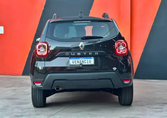 RENAULT-DUSTER-2023