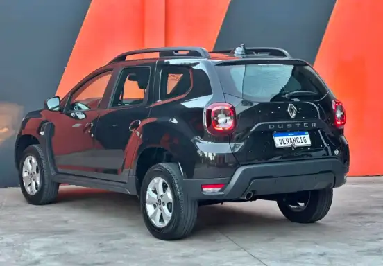 RENAULT-DUSTER-2023