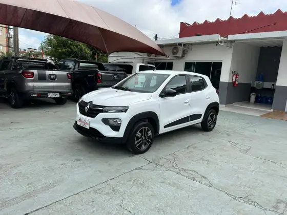 RENAULT KWID 1.0 12V SCE FLEX INTENSE MANUAL RENAULT KWID 1.0 12V SCE FLEX INTENSE MANUAL