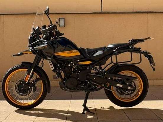 ROYAL ENFIELD-HIMALAYAN 450 HANLE BLACK ROYAL ENFIELD-HIMALAYAN 450 HANLE BLACK-2025