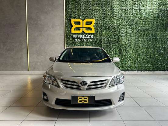 TOYOTA-COROLLA-2012