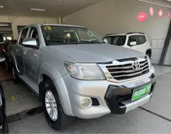 TOYOTA HILUX 2.7 SRV 4X4 CD 16V FLEX 4P AUTOMÁTICO TOYOTA HILUX 2.7 SRV 4X4 CD 16V FLEX 4P AUTOMÁTICO