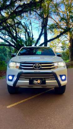 TOYOTA-HILUX-2.8 SRV 4X4 CD 16V DIESEL 4P AUTOMÁTICO TOYOTA-HILUX-2017