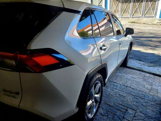 TOYOTA-RAV4-2020