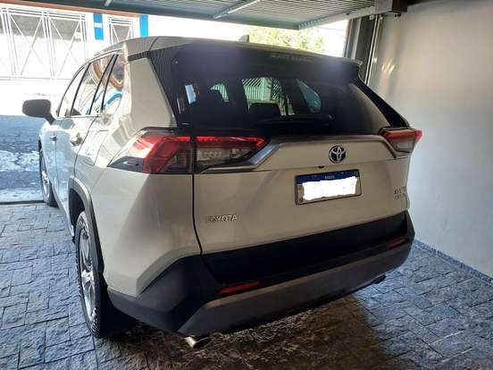 TOYOTA-RAV4-2020