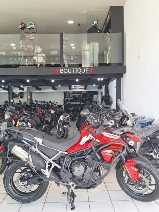 TRIUMPH TIGER 900 GT PRO TRIUMPH TIGER 900 GT PRO