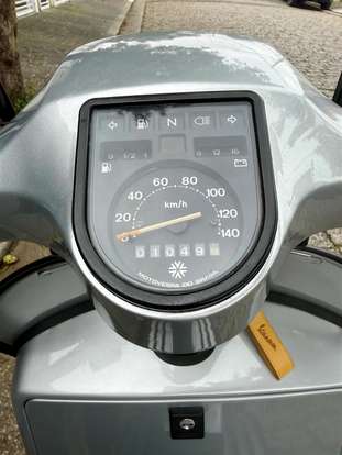VESPA-PX 200 E VESPA-PX 200 E-1986