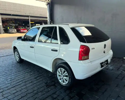VOLKSWAGEN-GOL-2013