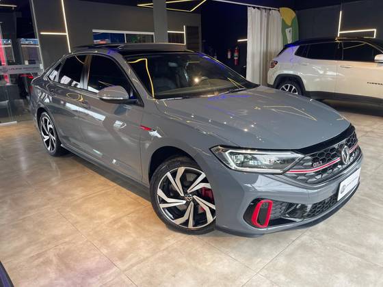 VOLKSWAGEN JETTA 2.0 350 TSI GASOLINA GLI DSG