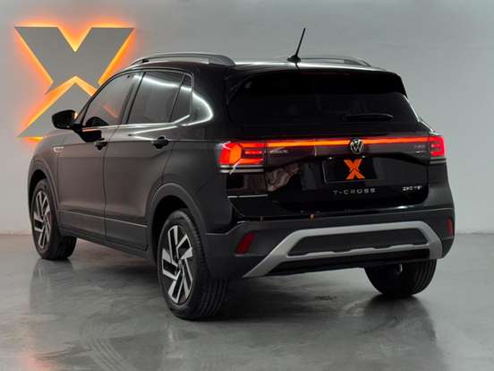 VOLKSWAGEN-T-CROSS-1.4 250 TSI TOTAL FLEX HIGHLINE AUTOMÁTICO VOLKSWAGEN-T-CROSS-2025
