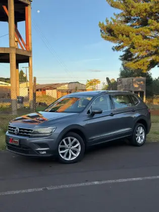 VOLKSWAGEN TIGUAN 1.4 250 TSI TOTAL FLEX ALLSPACE COMFORTLINE TIPTRONIC VOLKSWAGEN TIGUAN 1.4 250 TSI TOTAL FLEX ALLSPACE COMFORTLINE TIPTRONIC