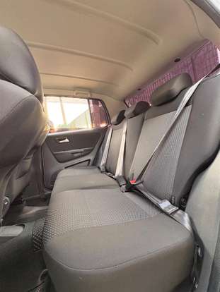 VOLKSWAGEN-FOX-2021