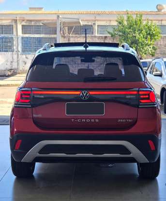 VOLKSWAGEN-T-CROSS-2025