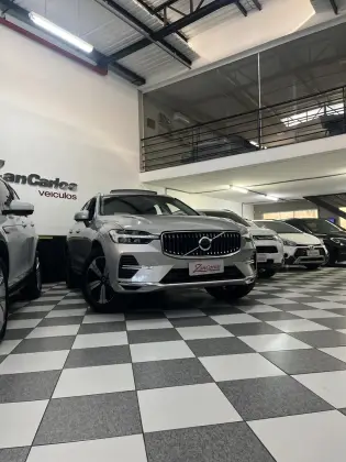 VOLVO XC60 2.0 T8 RECHARGE PLUS AWD GEARTRONIC VOLVO XC60 2.0 T8 RECHARGE PLUS AWD GEARTRONIC