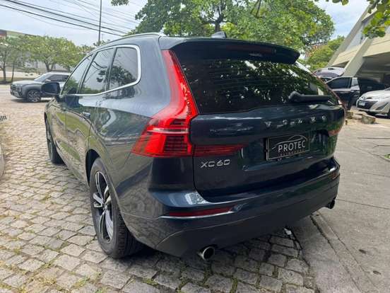 VOLVO-XC60-2.0 D5 DIESEL MOMENTUM AWD GEARTRONIC VOLVO-XC60-2019