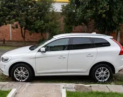 VOLVO XC60 2.0 T5 DYNAMIC FWD TURBO GASOLINA 4P AUTOMÁTICO VOLVO XC60 2.0 T5 DYNAMIC FWD TURBO GASOLINA 4P AUTOMÁTICO