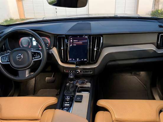 VOLVO-XC60-2.0 T5 GASOLINA INSCRIPTION AWD GEARTRONIC VOLVO-XC60-2018