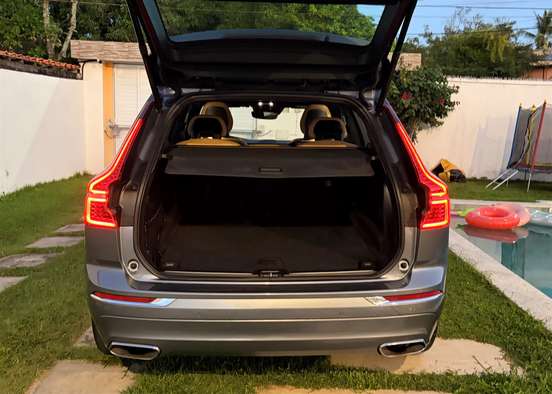 VOLVO-XC60-2.0 T5 GASOLINA INSCRIPTION AWD GEARTRONIC VOLVO-XC60-2018