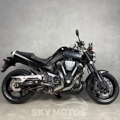 YAMAHA MT-01 YAMAHA MT-01