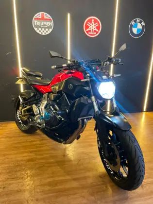 YAMAHA MT-07 ABS YAMAHA MT-07 ABS