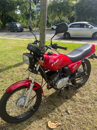 YAMAHA RD 135 