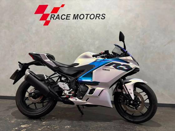 YAMAHA YZF R3 ABS CONNECTED 