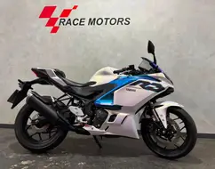 YAMAHA YZF R3 ABS CONNECTED YAMAHA YZF R3 ABS CONNECTED