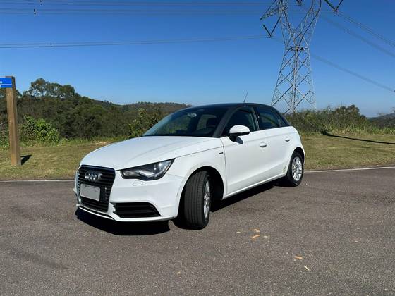 AUDI A1 1.4 TFSI SPORTBACK ATTRACTION 16V 122CV GASOLINA 4P S-TRONIC