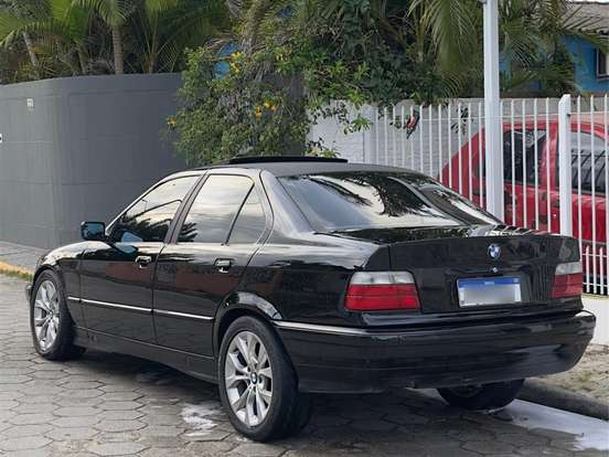 BMW-325i-2.5 SEDAN 24V GASOLINA 4P AUTOMÁTICO BMW-325i-1993