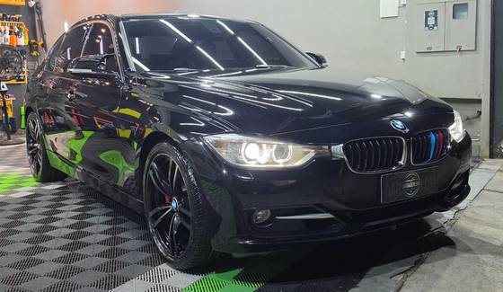 BMW 328i 2.0 LUXURY SEDAN 16V GASOLINA 4P AUTOMÁTICO
