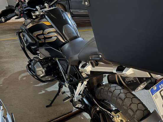 BMW-R 1250 GS ADVENTURE PREMIUM + EXCLUSIVE BMW-R 1250 GS ADVENTURE PREMIUM + EXCLUSIVE-2020