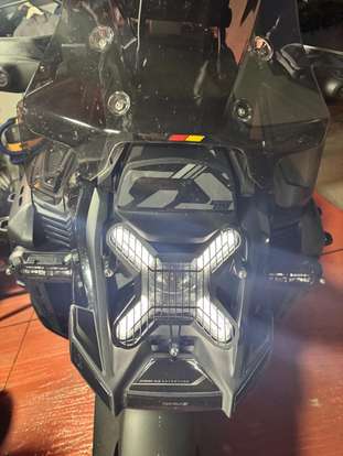 BMW-R 1300 GS ADVENTURE TRIPLE BLACK BMW-R 1300 GS ADVENTURE TRIPLE BLACK-2025