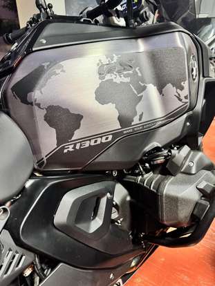 BMW-R 1300 GS ADVENTURE TRIPLE BLACK BMW-R 1300 GS ADVENTURE TRIPLE BLACK-2025