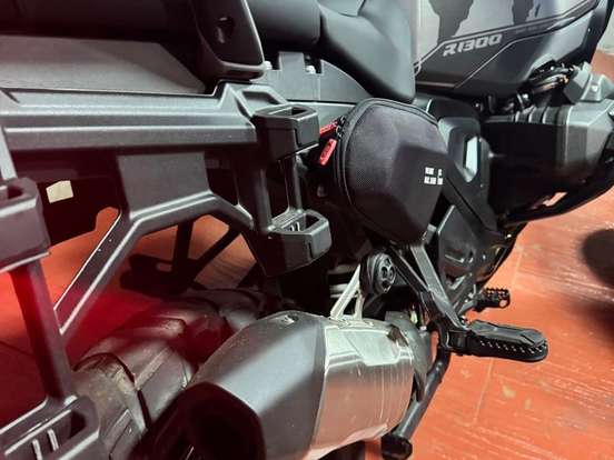 BMW-R 1300 GS ADVENTURE TRIPLE BLACK BMW-R 1300 GS ADVENTURE TRIPLE BLACK-2025
