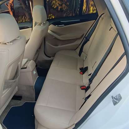 BMW-X1-2013