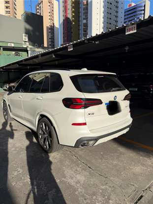 BMW-X5-2024