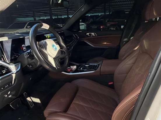 BMW-X5-3.0 I6 TURBO HÍBRIDO XDRIVE50E M SPORT AUTOMÁTICO BMW-X5-2024