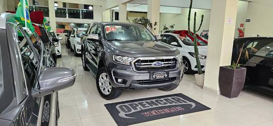 FORD RANGER 3.2 XLT 4X4 CD 20V DIESEL 4P AUTOMÁTICO