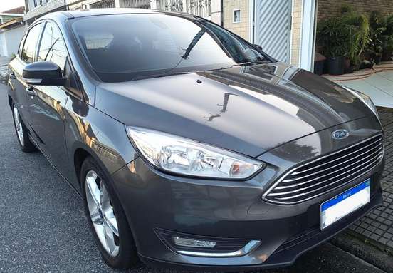 FORD-FOCUS-2017
